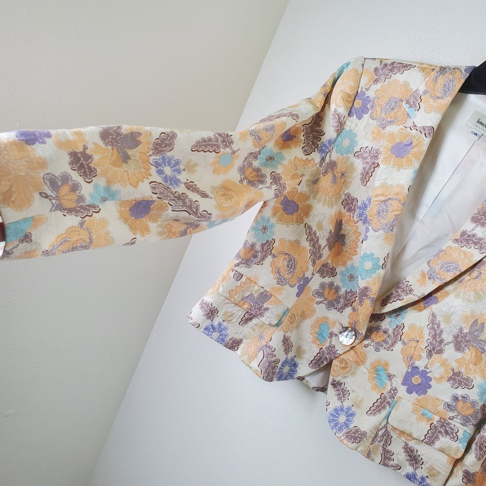 Neiman Marcus Cream & Peach Floral Silk & Cotton Cropped Vintage Blazer Size 14 - Picture 8 of 11
